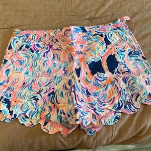 Lilly Pulitzer buttercup shorts